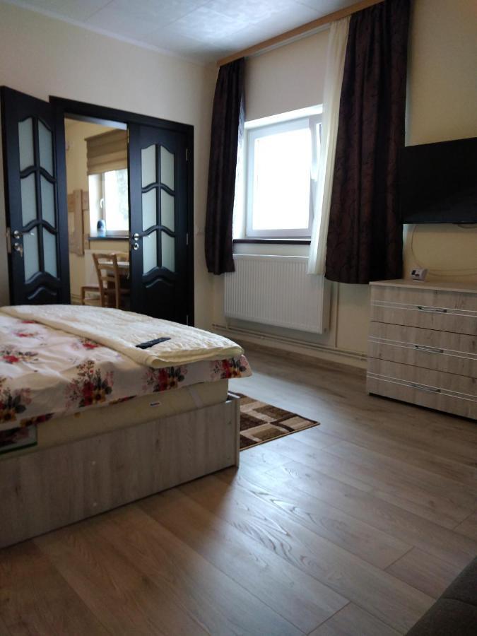 Flori'S Apartment บราชอฟ ภายนอก รูปภาพ